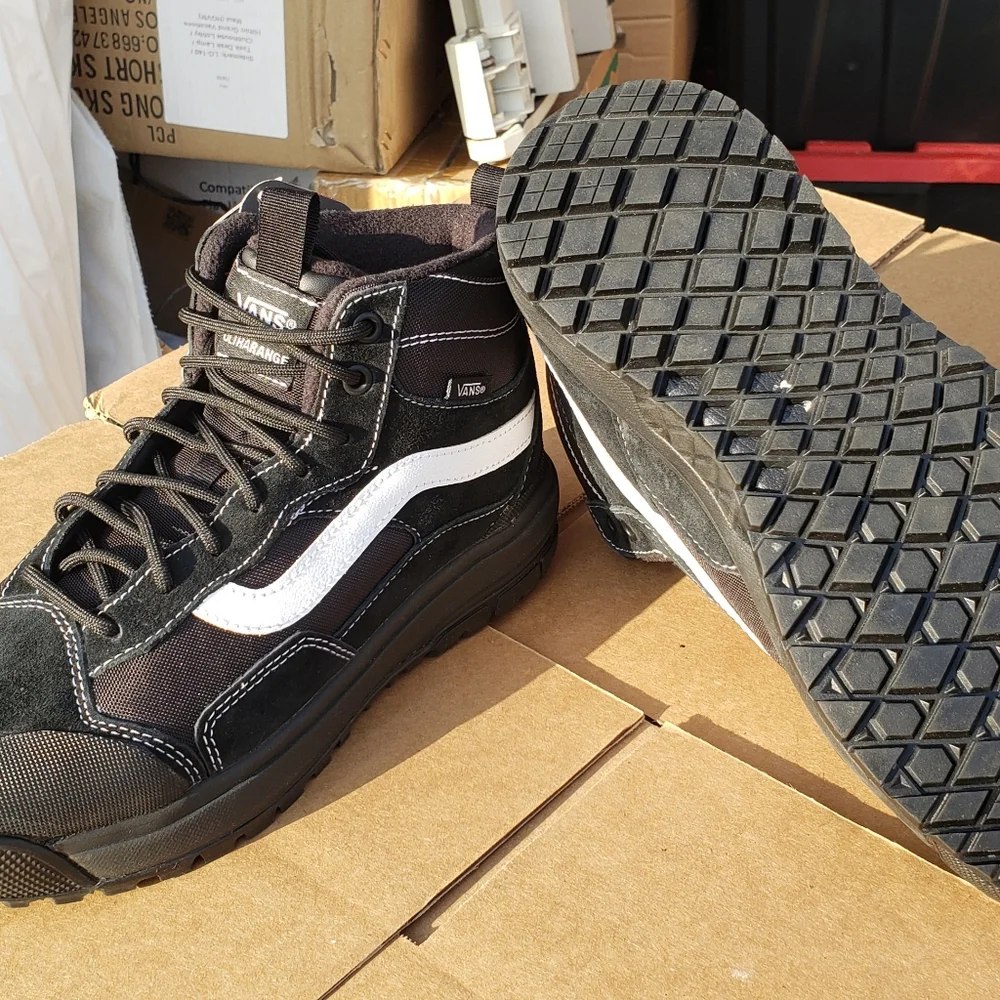 Vans Site 7.5 Men 9 Wmns Ultrarange MTE Insulated Boot Primaloft Black 500383